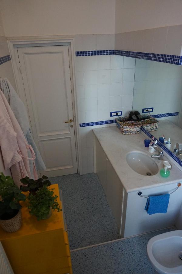 Gli Anemoni B&B Free Parking 제노바 외부 사진